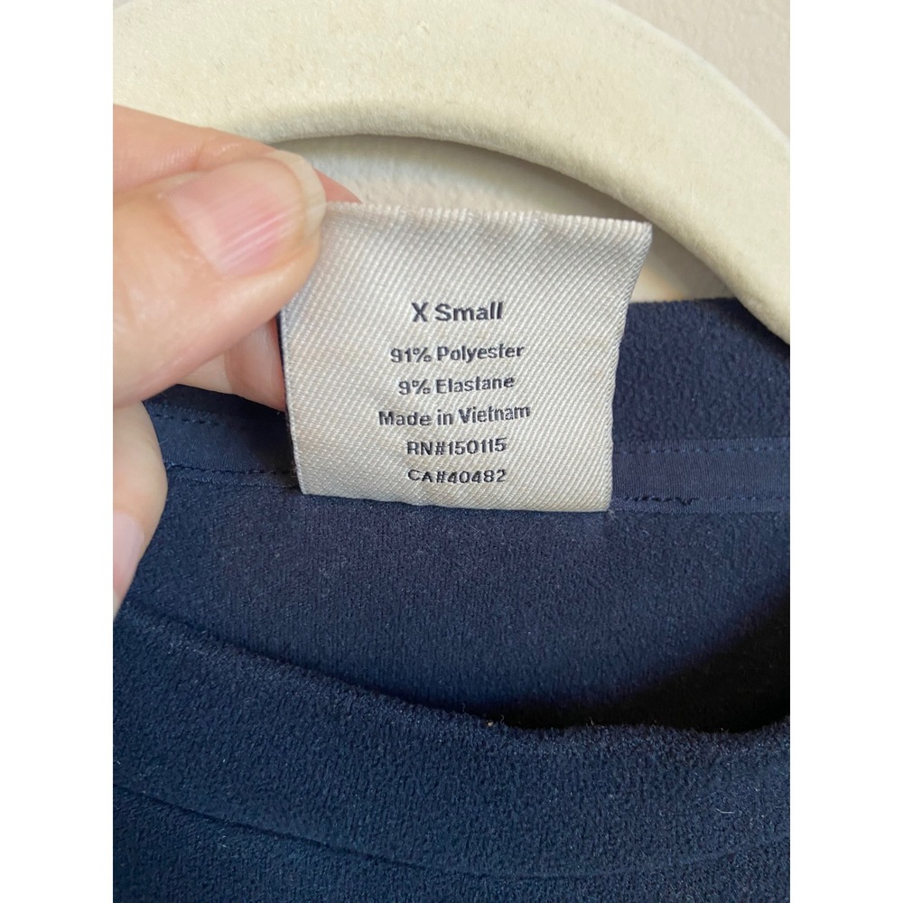 Varley Navy Blue Side Zip Cropped Sweatshirt Thumbhole Cuffs XS - Picture 7 of 7
